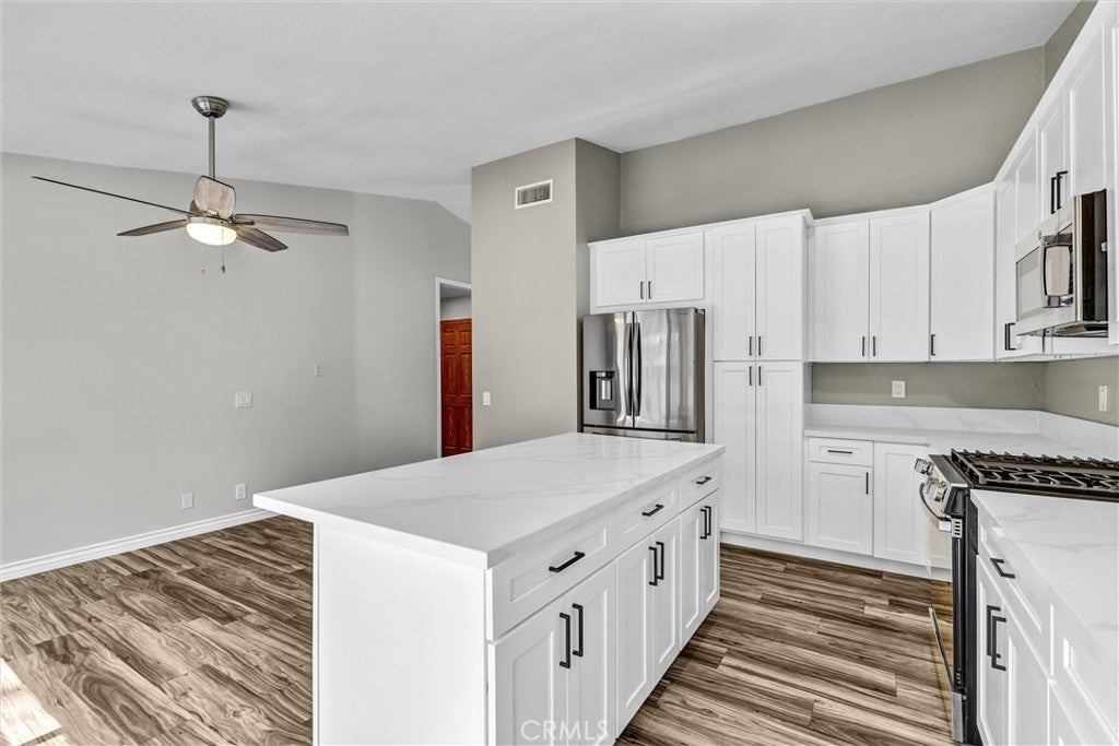 22602 Cottonwood Circle