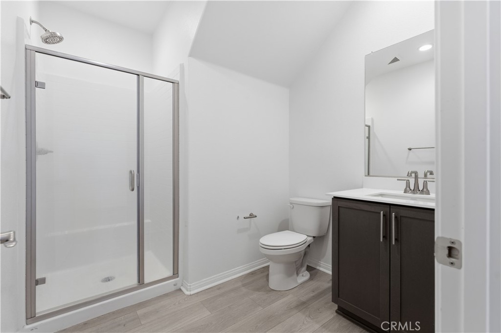 43869 Hampton