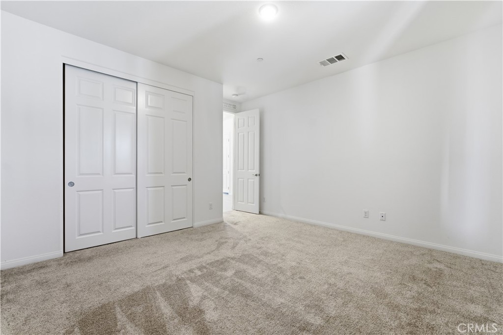 43869 Hampton