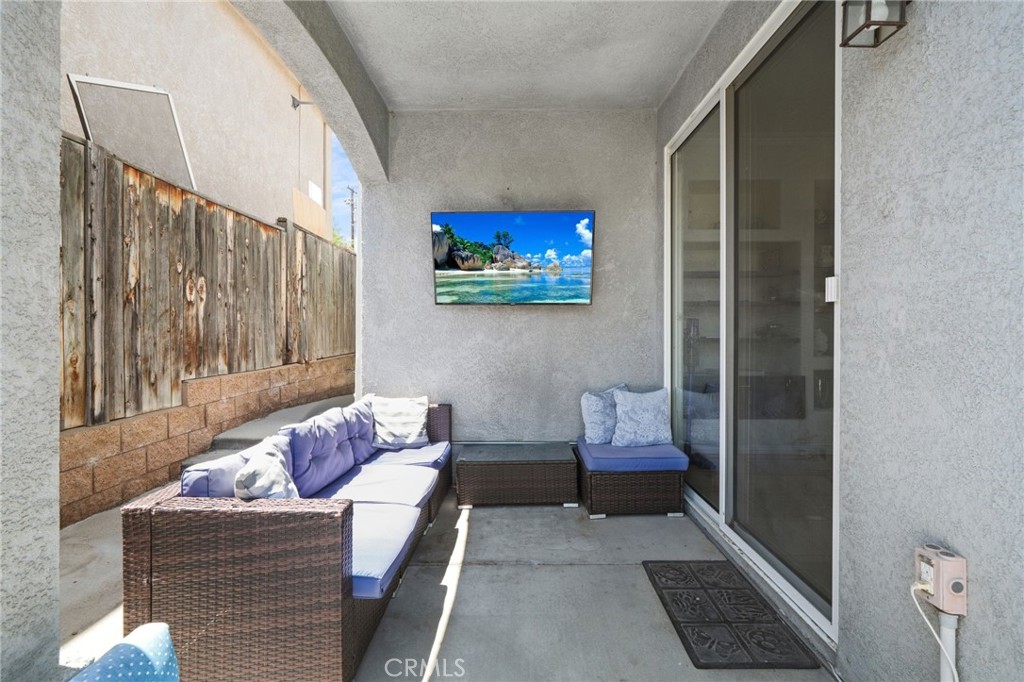 Castaic Oaks (CSTO) - Residential