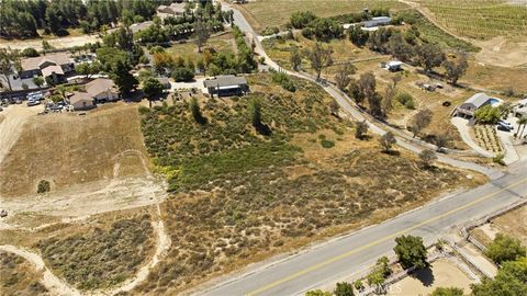 Tiny photo for 41714 Avenida De Anita, Temecula, CA 92592 (MLS # SW26075214)