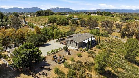 Photo of 41714 Avenida De Anita, Temecula, CA 92592 (MLS # SW26075214)