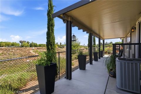 Tiny photo for 41714 Avenida De Anita, Temecula, CA 92592 (MLS # SW26075214)