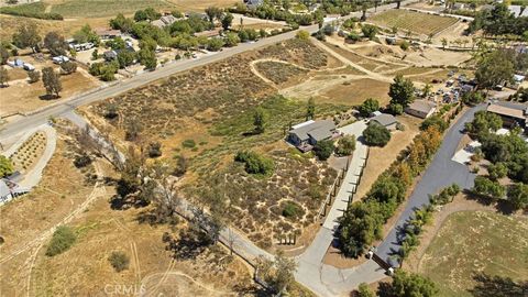 Tiny photo for 41714 Avenida De Anita, Temecula, CA 92592 (MLS # SW26075214)
