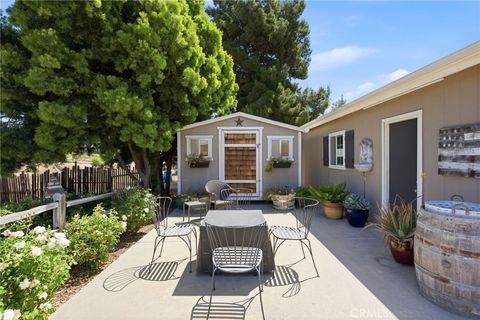 Tiny photo for 41714 Avenida De Anita, Temecula, CA 92592 (MLS # SW26075214)
