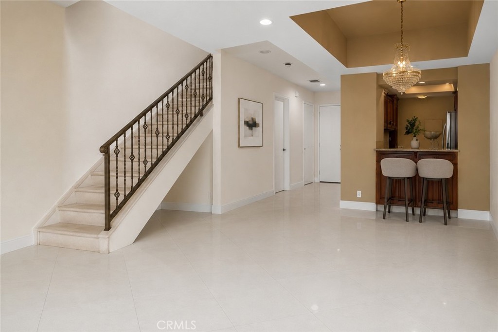 1349 N Columbus 21