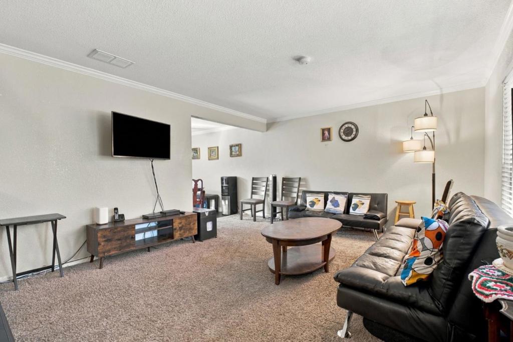 27447 Ponderosa Court