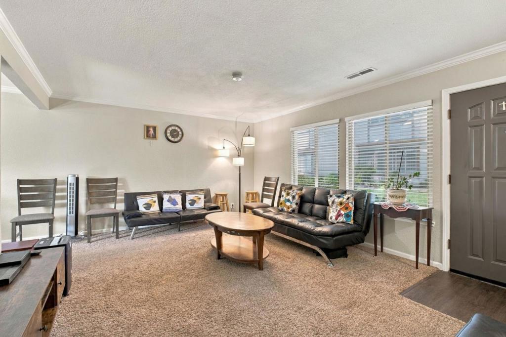 27447 Ponderosa Court