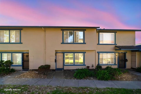 Photo of 27447 Ponderosa Court, Hayward, CA 94545 (MLS # ML82065876)