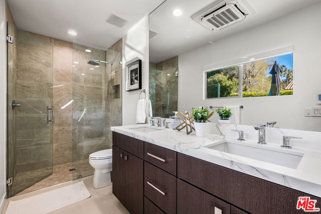 Magnesia Falls Cove - Residential