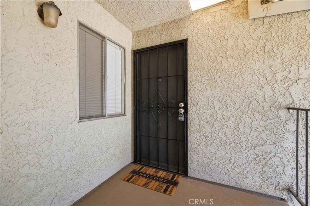 26200 Redlands Boulevard 98