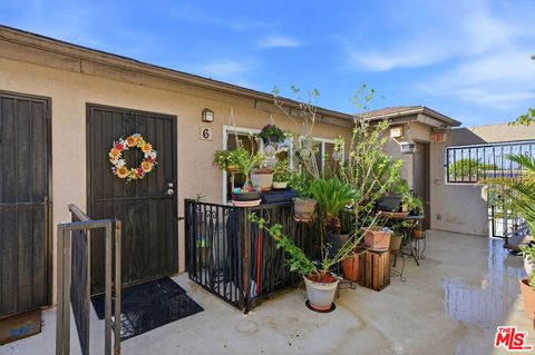 1100 Walnut Avenue 6 Long Beach CA 90813