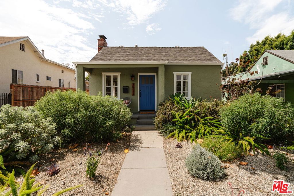 2411 Gatewood Street