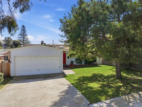 Photo of 1320 Curtis Ave, Manhattan Beach, CA 90266 (MLS # SB26047311)