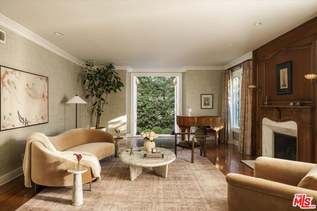 Properties 3 322 Lorraine Boulevard