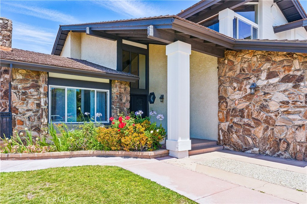 2223 E Vista Mesa Way