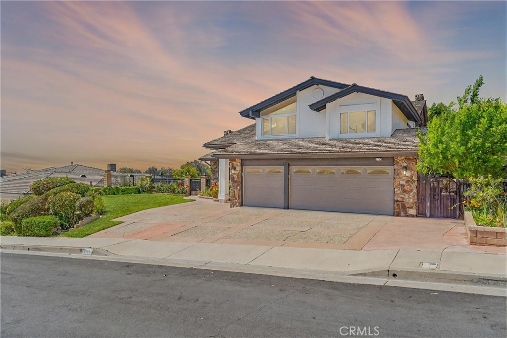 2223 E Vista Mesa Way