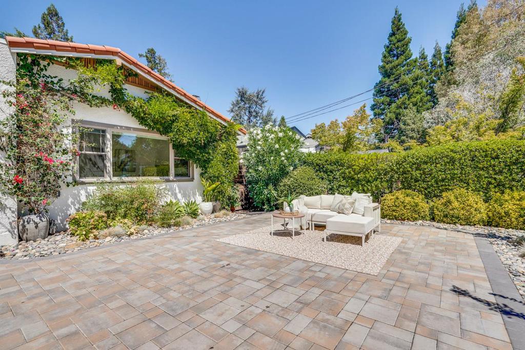 245 Los Gatos Boulevard
