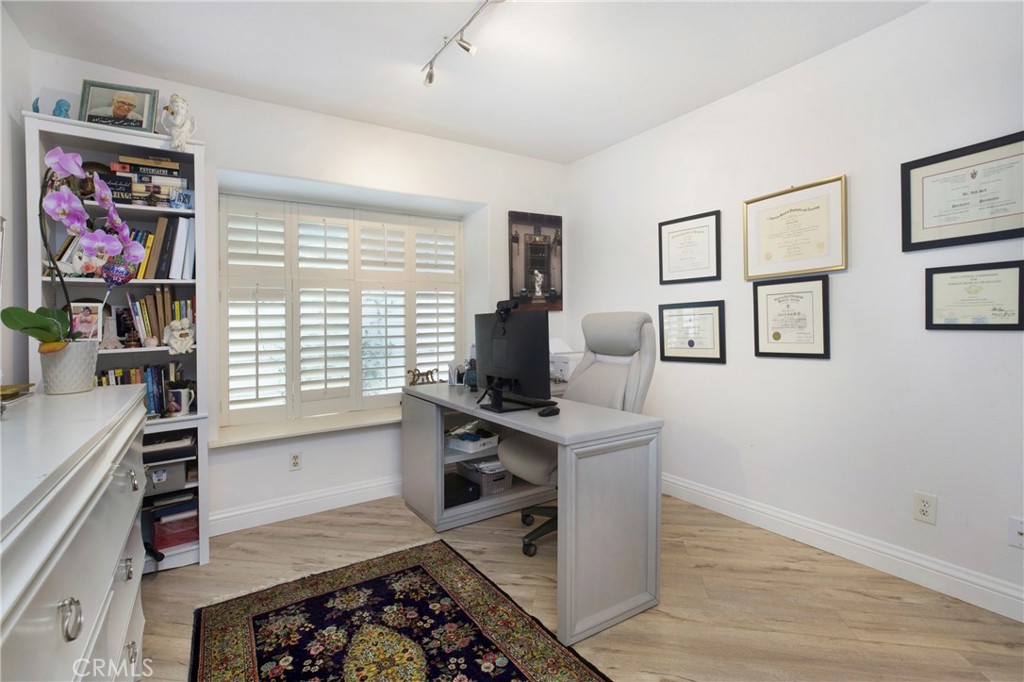 Beacon Hill Summit (BHM) - Residential Lease