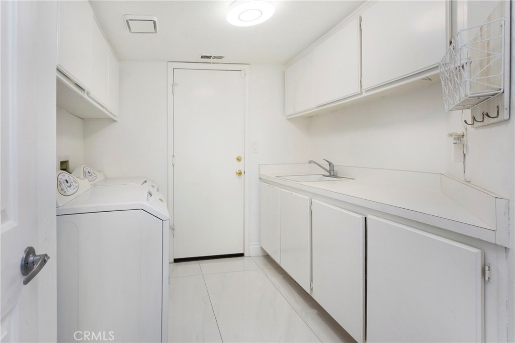Beacon Hill Summit (BHM) - Residential Lease
