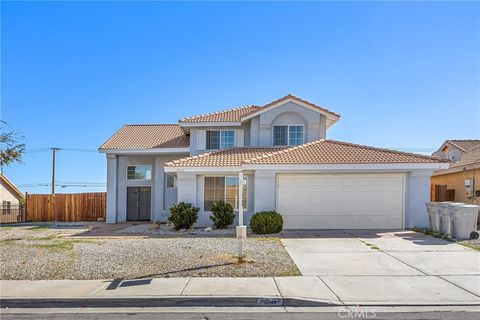 8541 Dove Creek Hesperia CA 92344