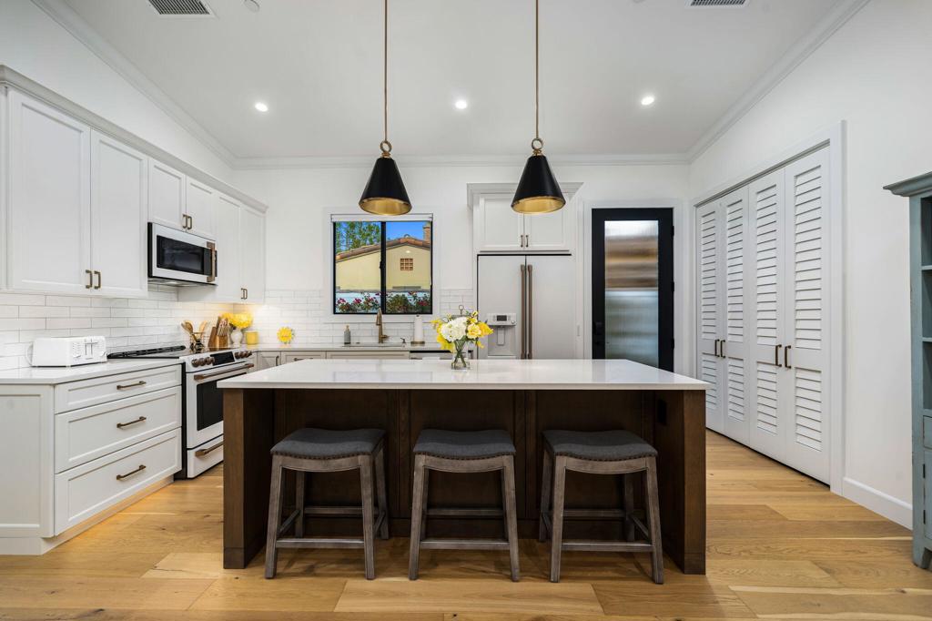 Bella Clancy - Residential