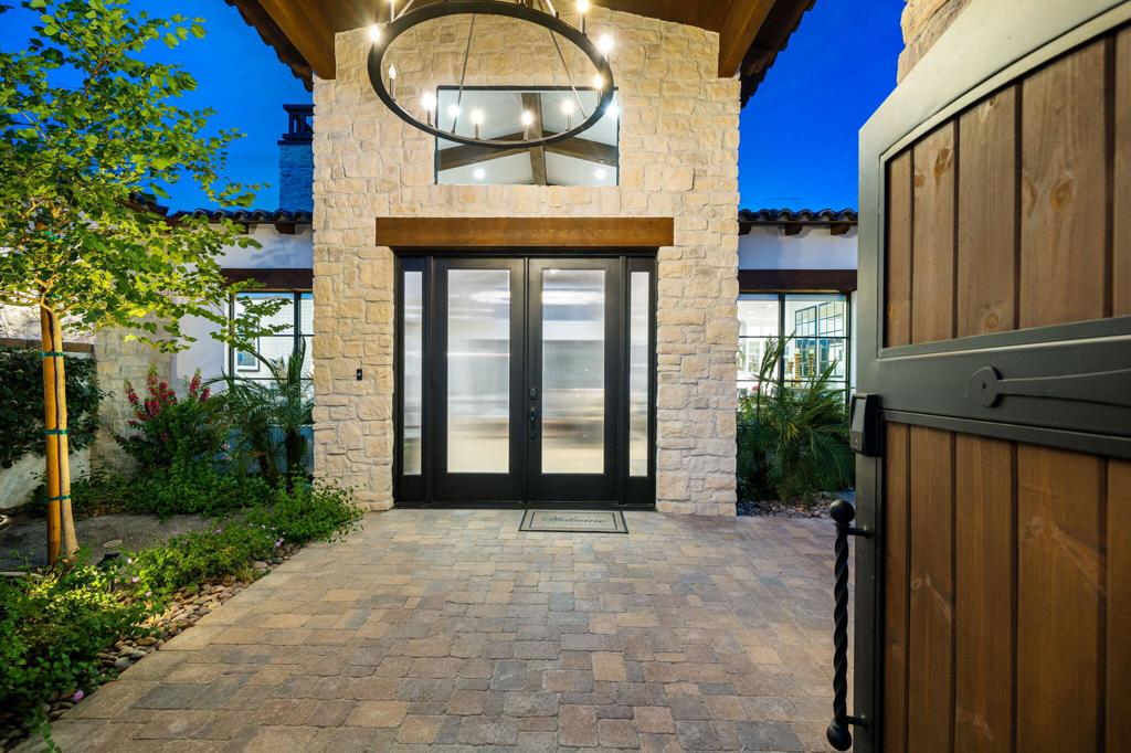 Bella Clancy - Residential