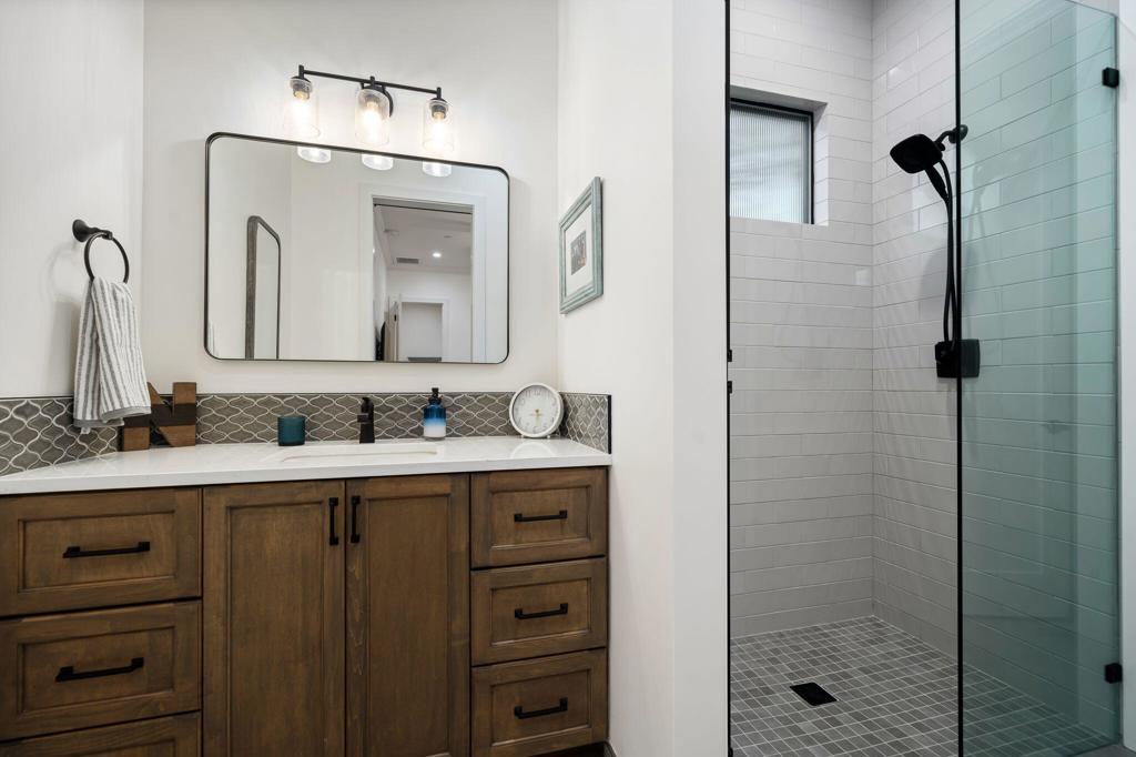 Bella Clancy - Residential