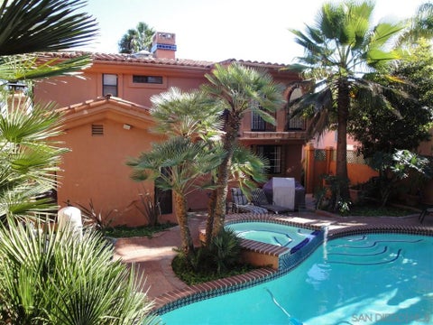 Photo of 2164 Rosecrans ST, San Diego, CA 92106 (MLS # 260022022SD)