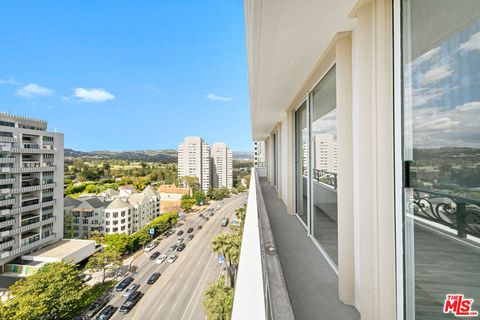 Photo of 10390 WILSHIRE Boulevard #1501, Los Angeles, CA 90024 (MLS # 25508201)