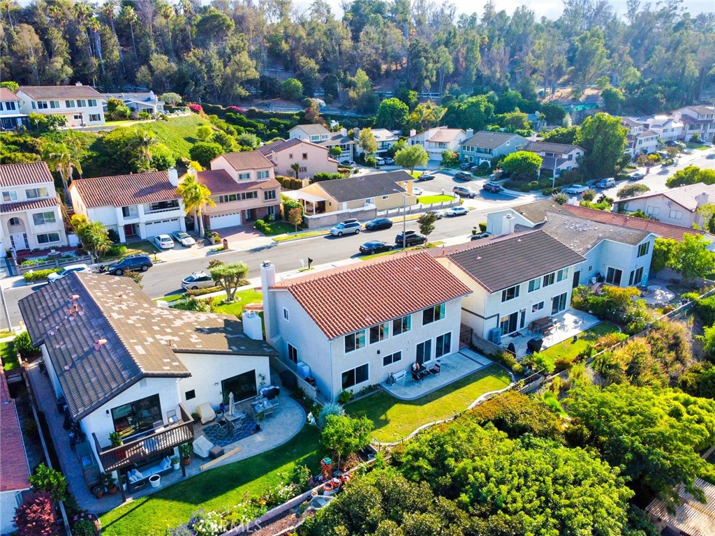 3015 Carolwood Lane