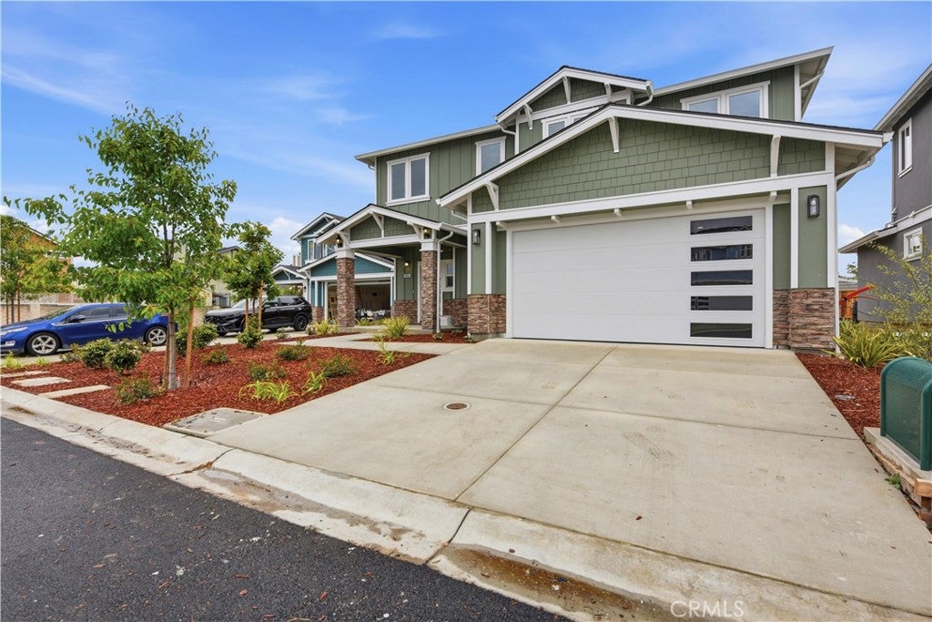 604 Nomad Court
