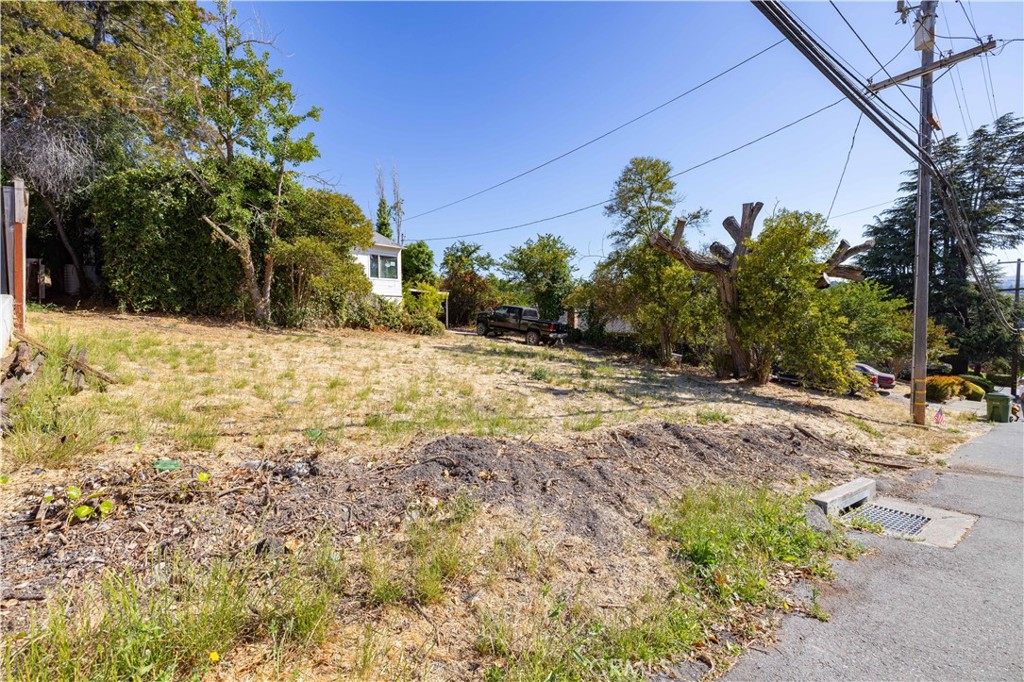 3142 Keith Avenue