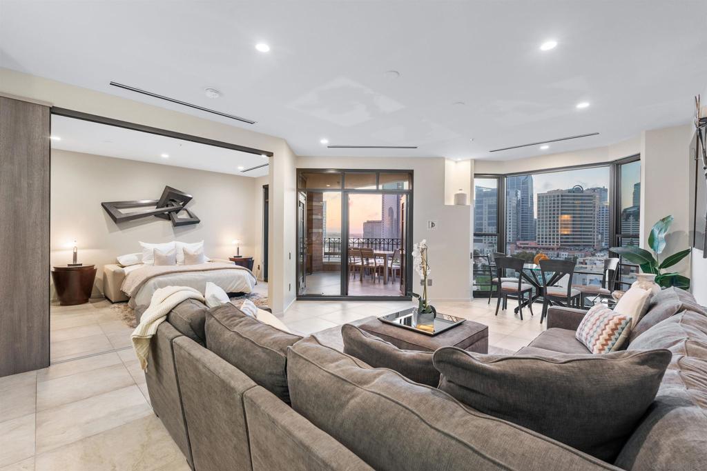 500 W Harbor Dr DR 1303, San Diego CA 92101