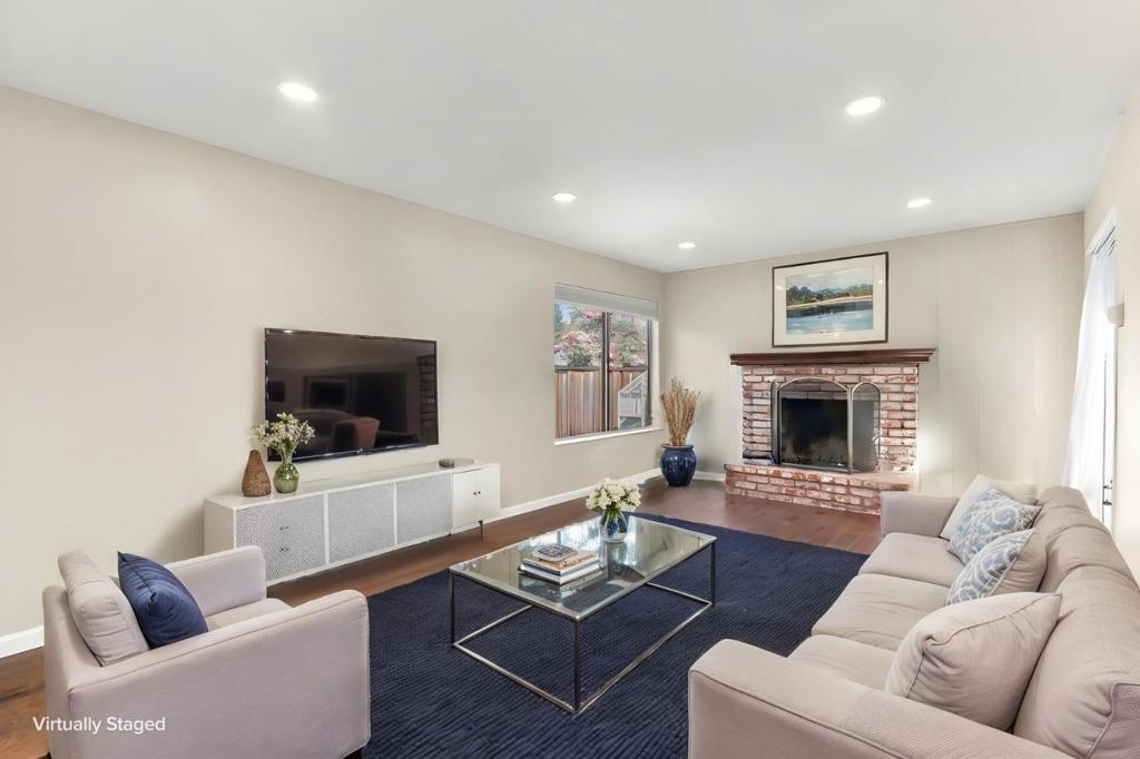 806808 Moraga Drive