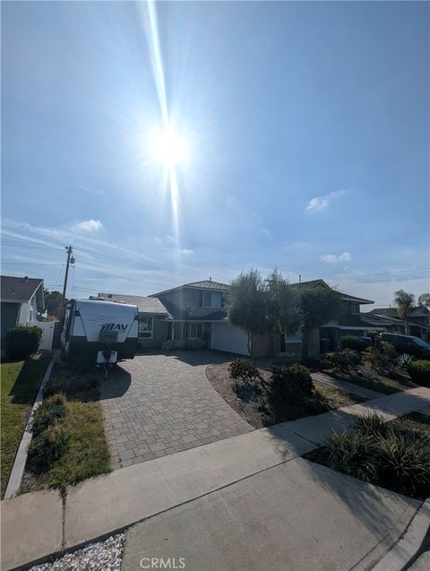 750 Mariposa La Habra CA 90631