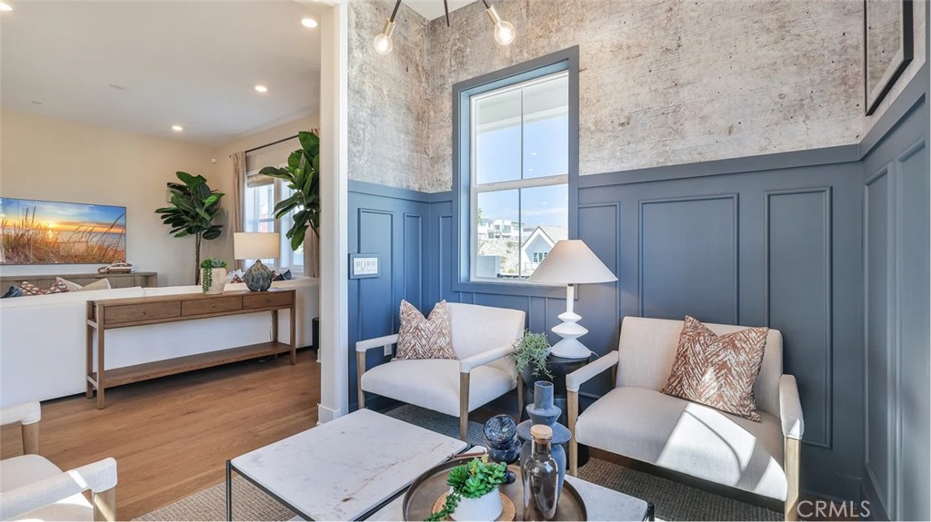 Ruby at Valencia - Residential