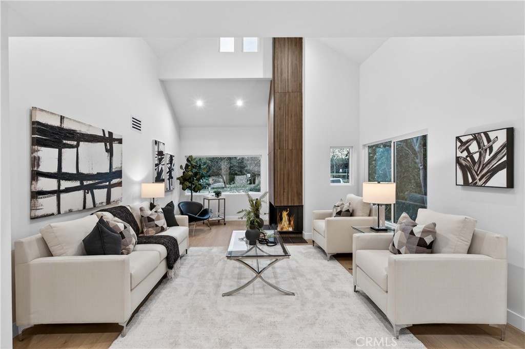 5506 Forest Cove