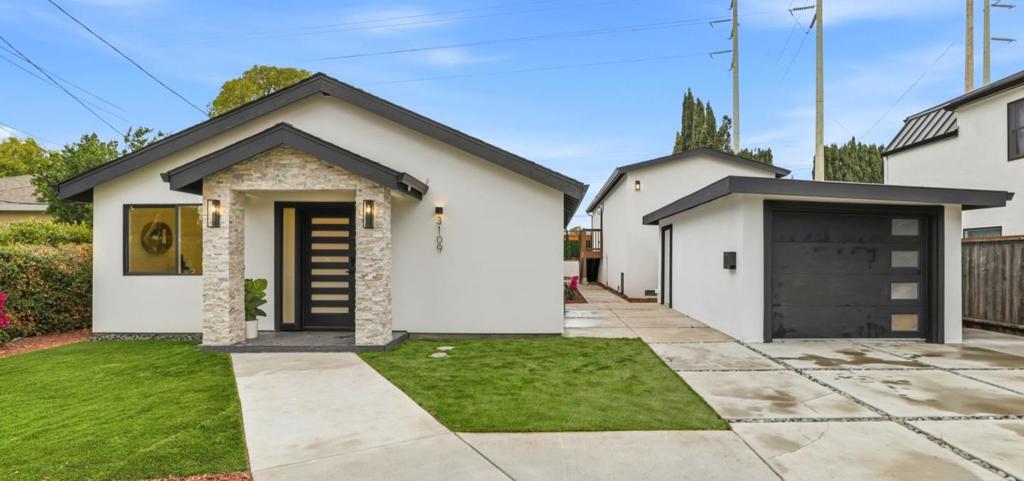 3109 Maddux Drive, Palo Alto CA 94303