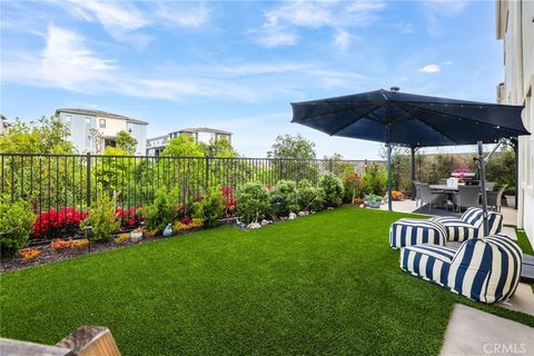 231 Denali Lake Forest CA 92630