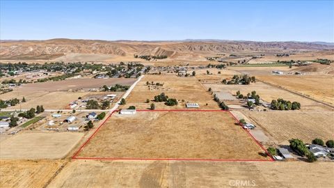 Tiny photo for 485 S 8 th Street, Shandon, CA 93461 (MLS # SC25224587)