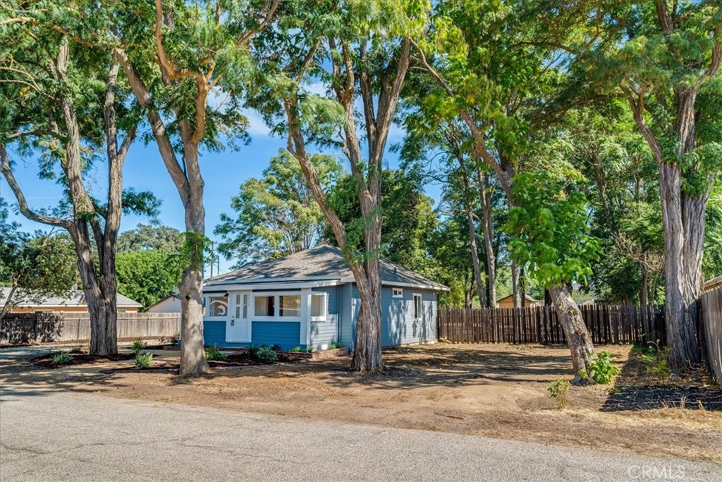 PROPERTIES 4835 Miramon Avenue