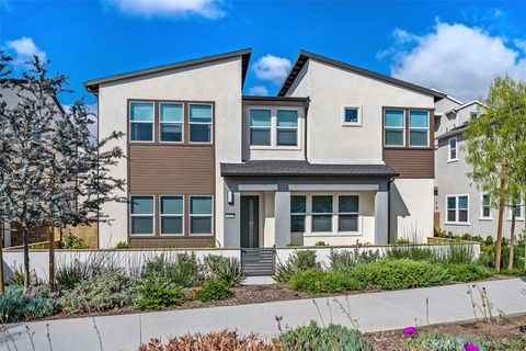 Photo of 412 Flycatcher, Irvine, CA 92618 (MLS # OC26075486)