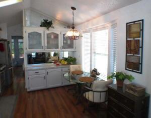 Rancho Casa Blanca - Manufactured In Park
