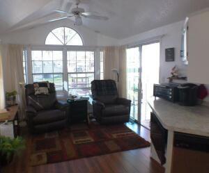 Rancho Casa Blanca - Manufactured In Park