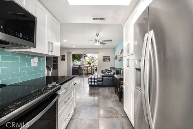 23391 La Crescenta 270C
