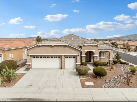 10249 Lakeshore Dr, Apple Valley, CA 92308 - #: HD26032281