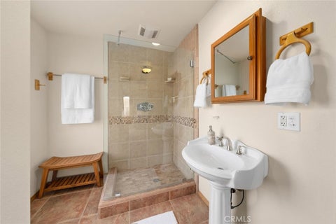 Tiny photo for 3151 Parkhill Rd, Santa Margarita, CA 93453 (MLS # NS26217945)