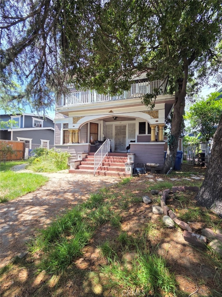 5115 N Figueroa
