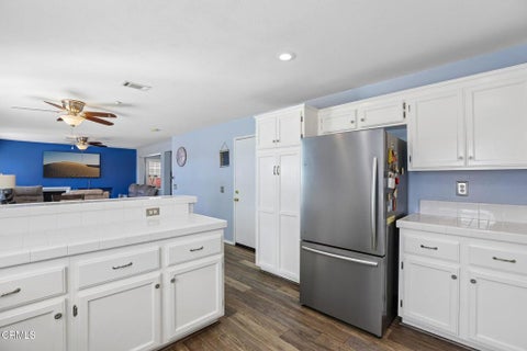 Tiny photo for 2010 Del Rey Place, Oxnard, CA 93030 (MLS # V1-39186)